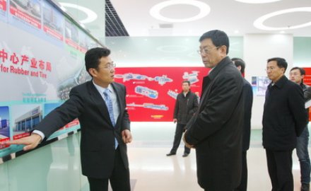 李法泉来公司调研